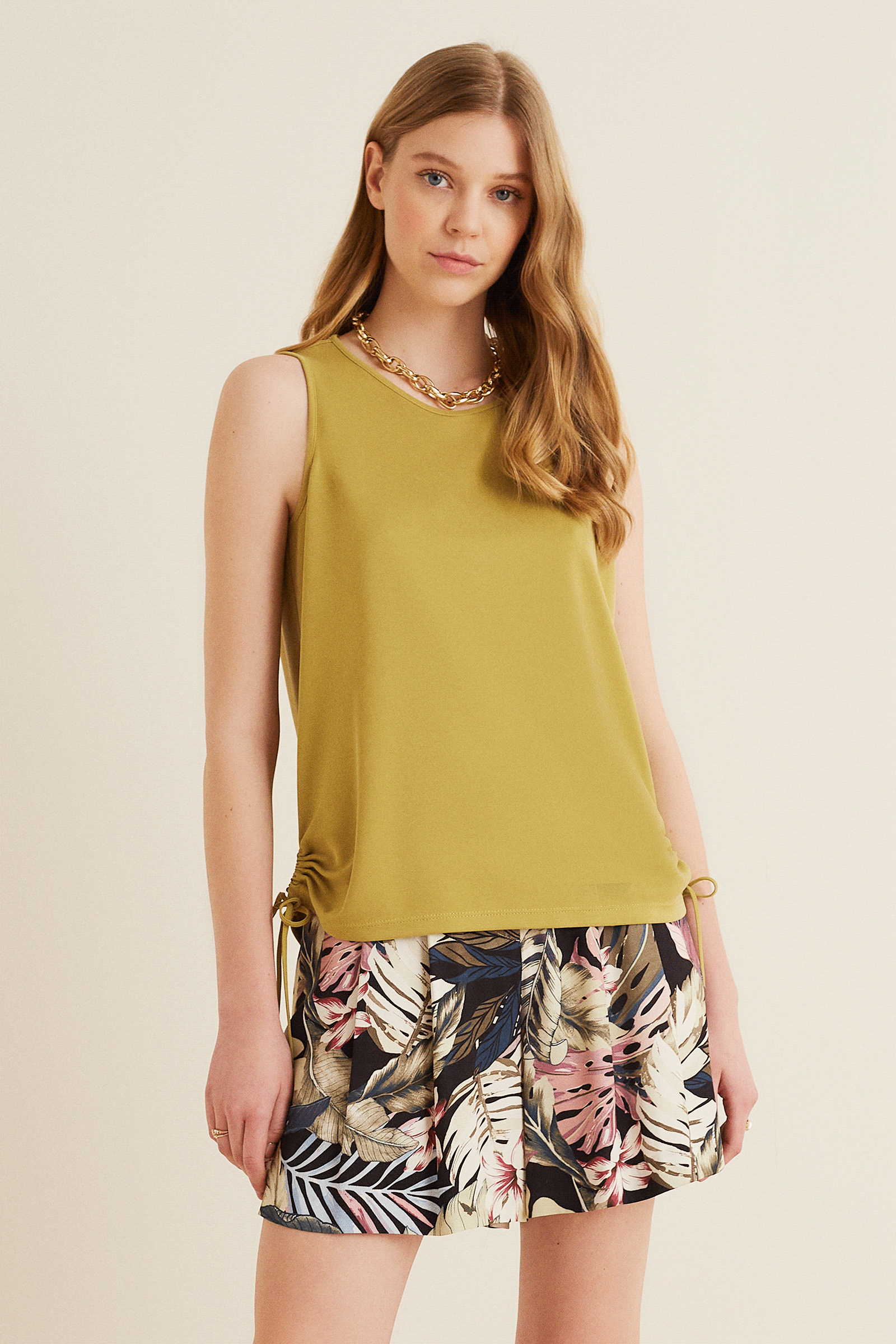 Yanları Bağlamalı Kolsuz Penye Bluz