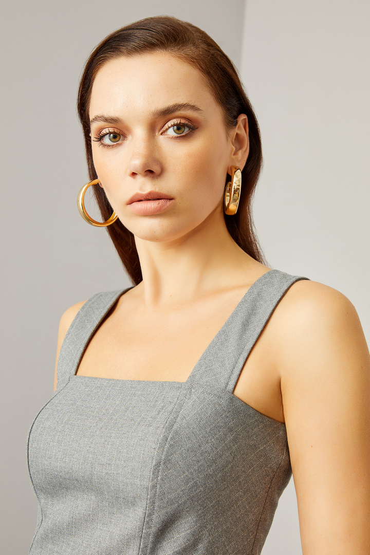 Geniş Askılı Crop Üst