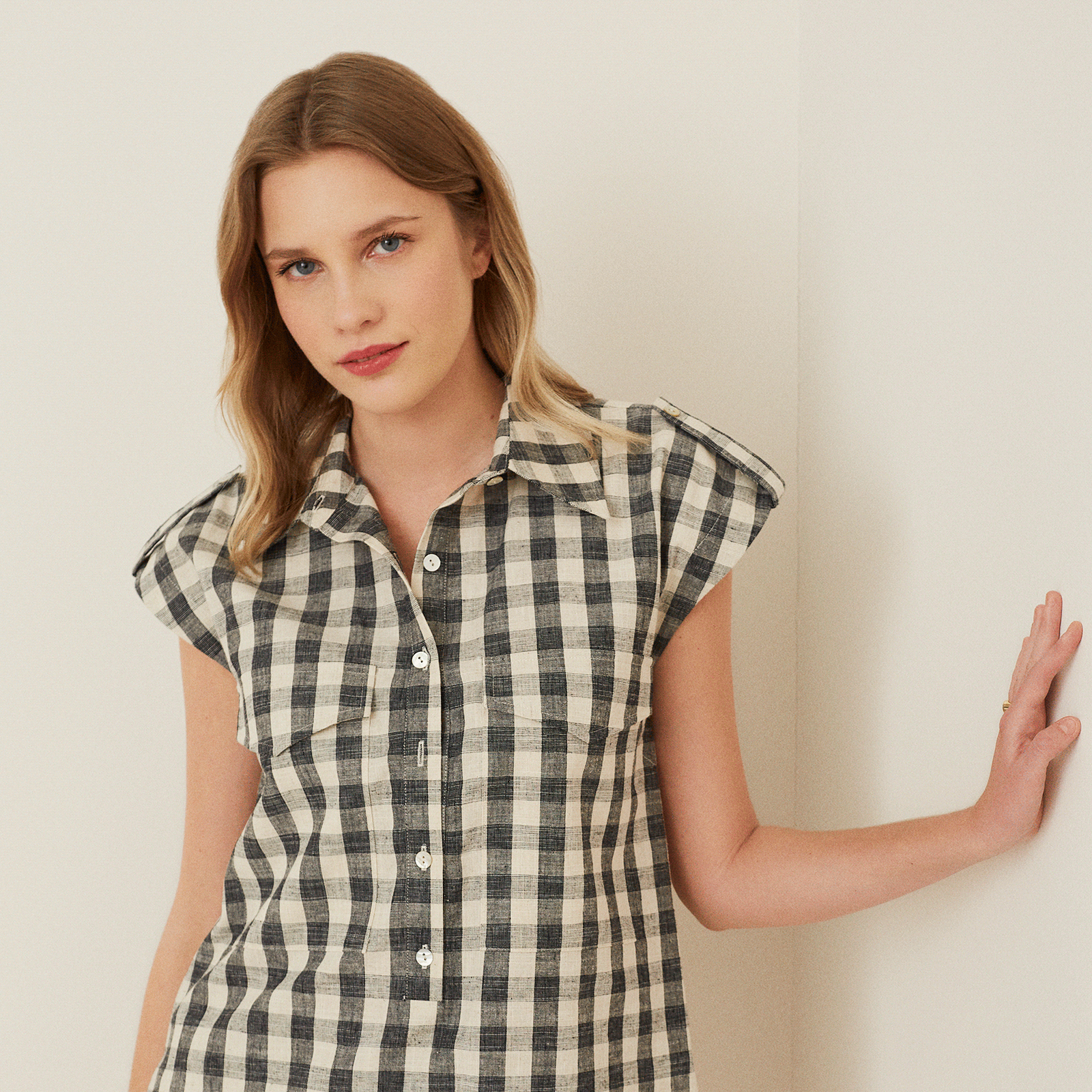 Gömlek Yakalı Apoletli Bluz