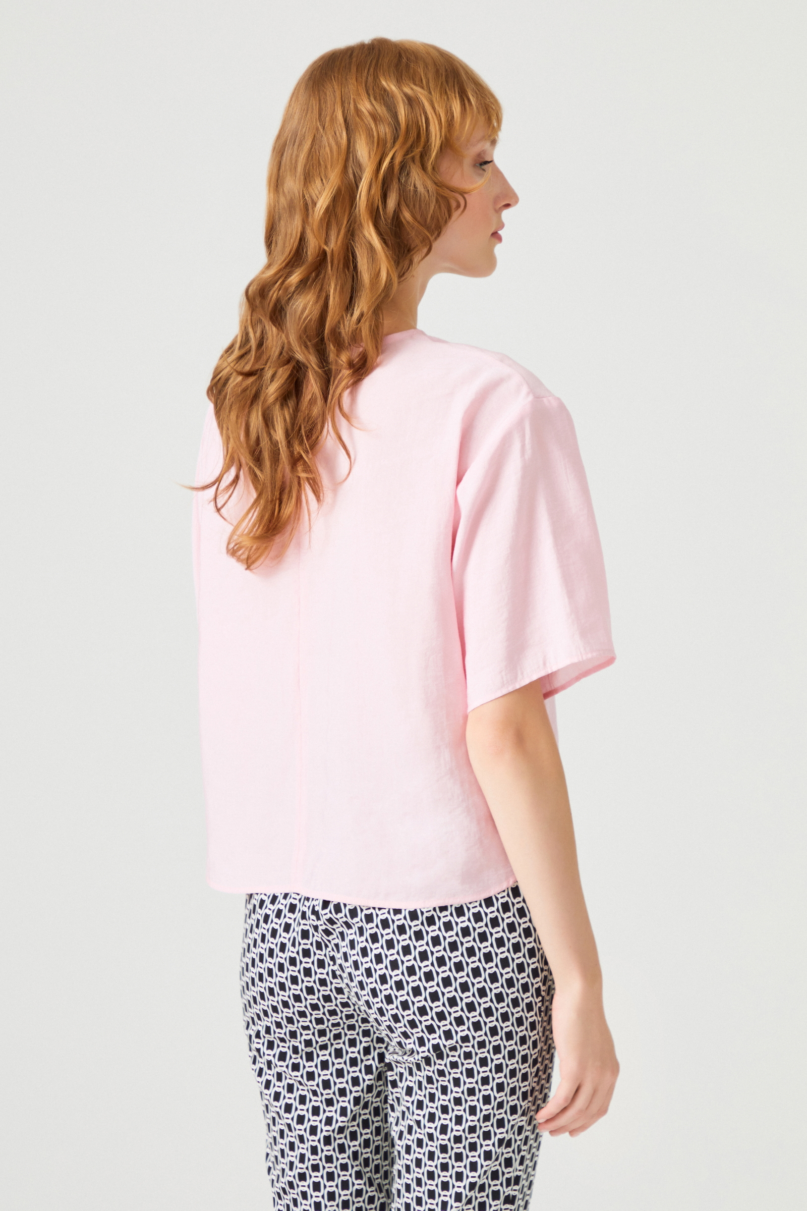 Yarım Kollu Geniş Kesim Bluz