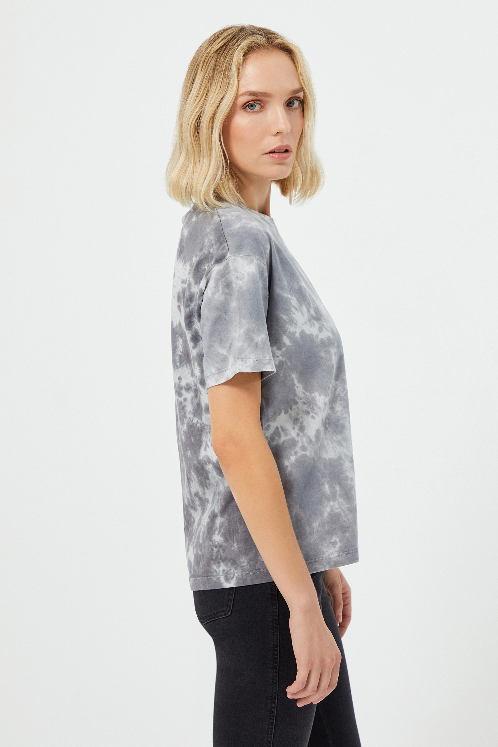 Varak Baskılı Batik T-Shirt