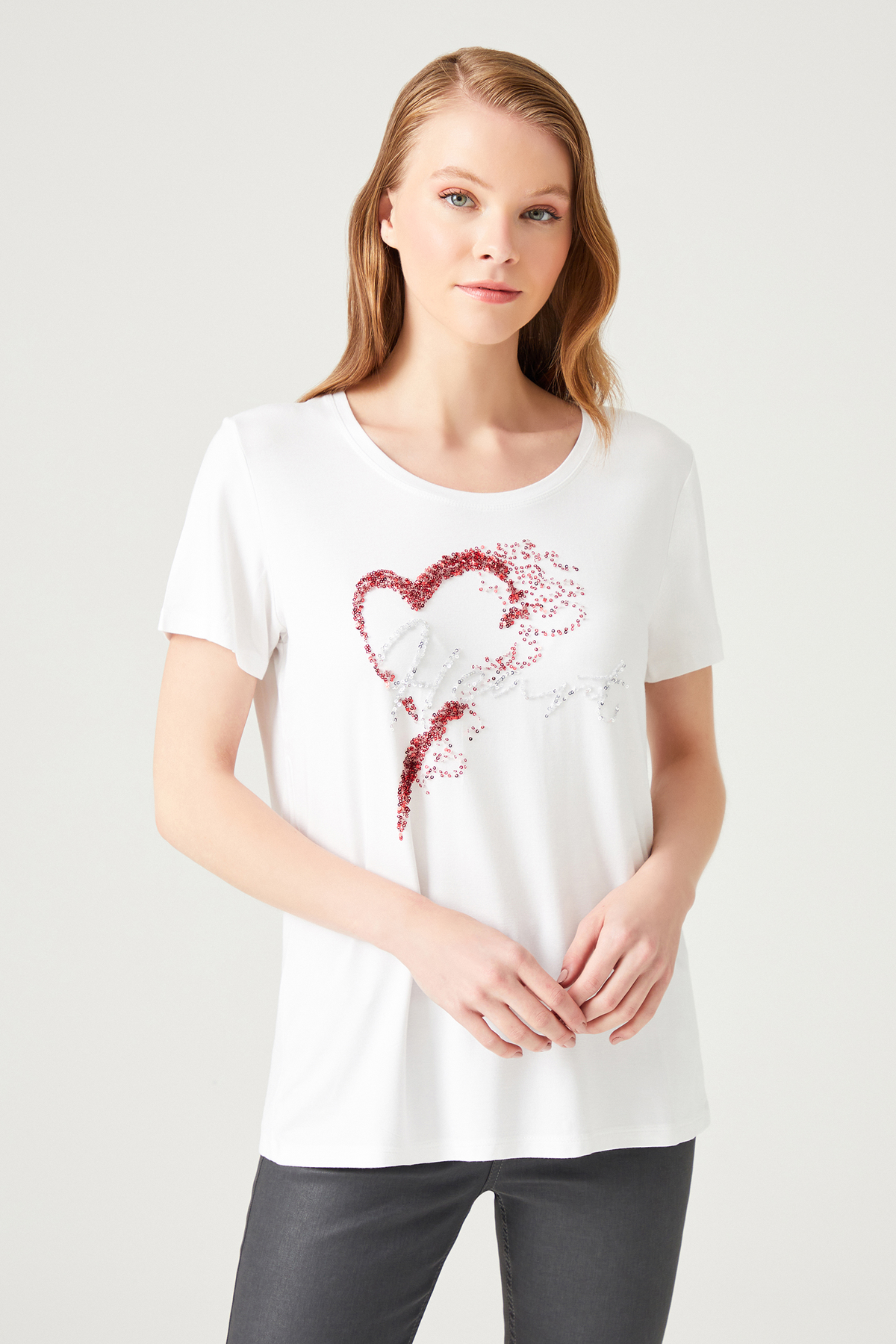 Pul İşlemeli T-shirt