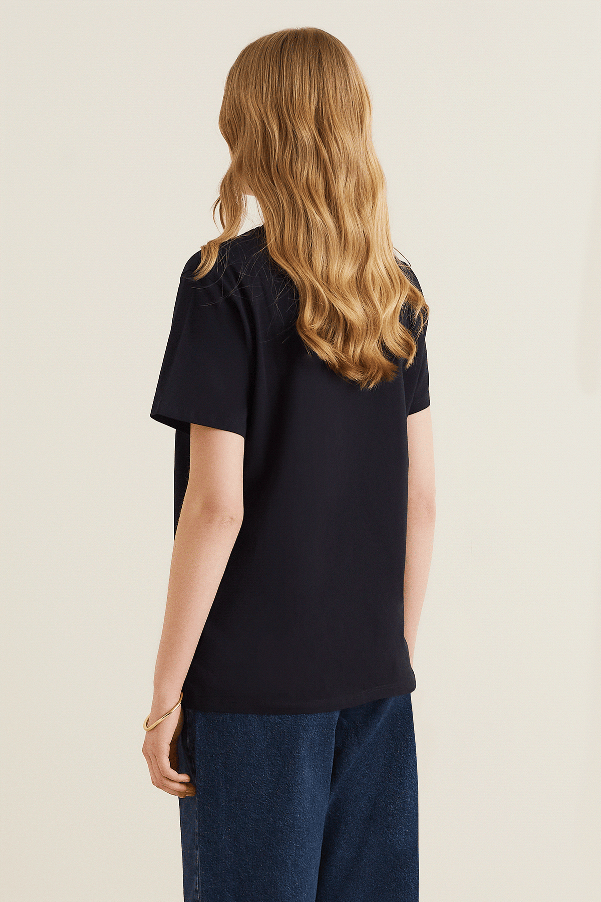 Pul İşlemeli T-shirt