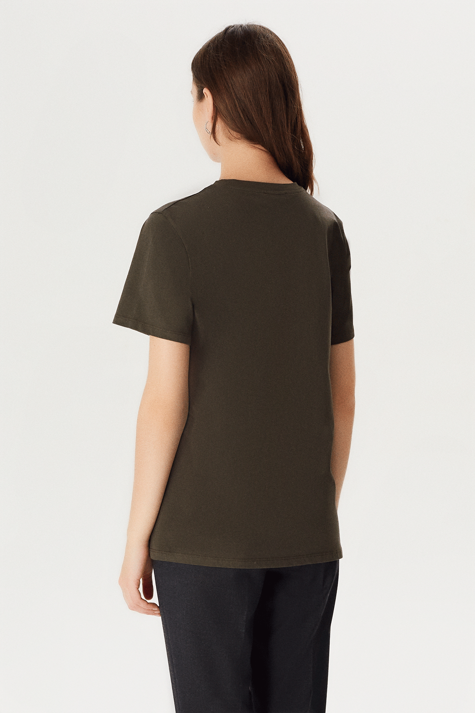 Pul İşlemeli T-shirt