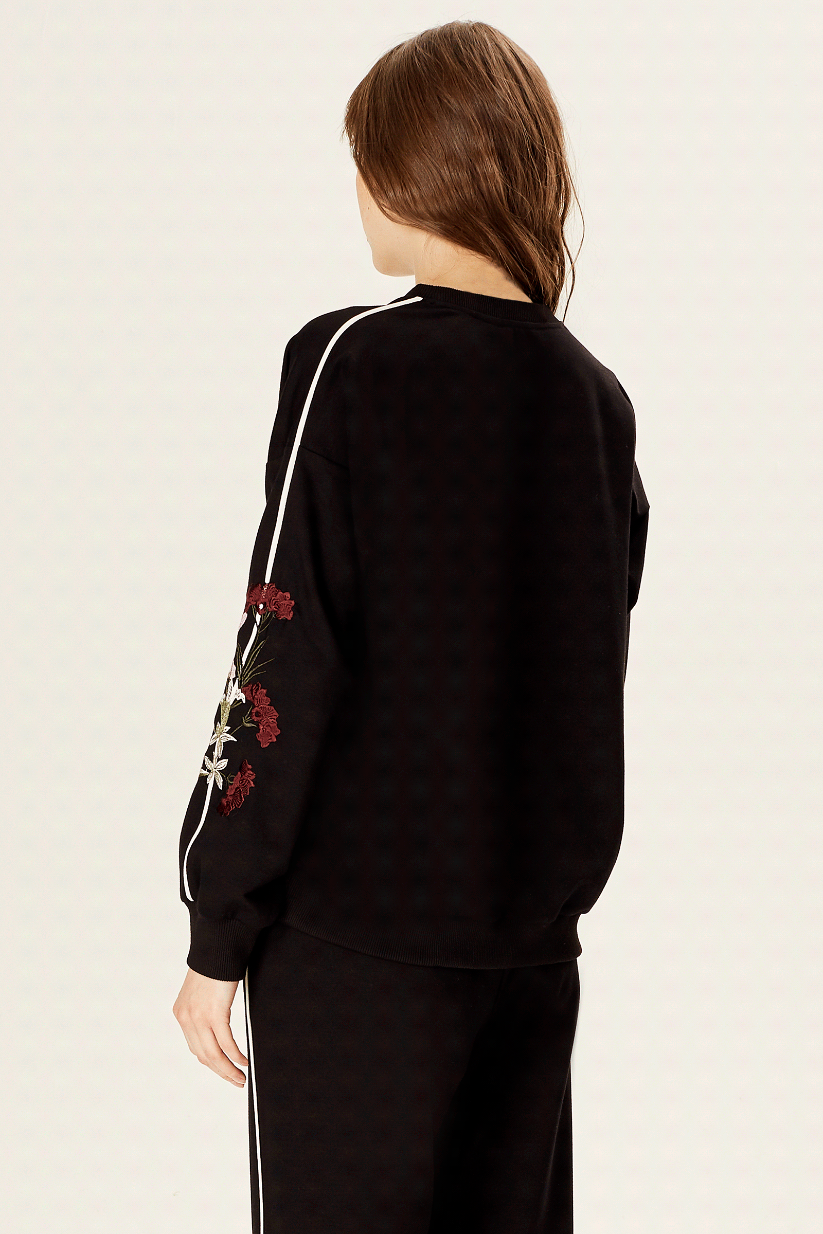 Nakışlı Sweatshirt