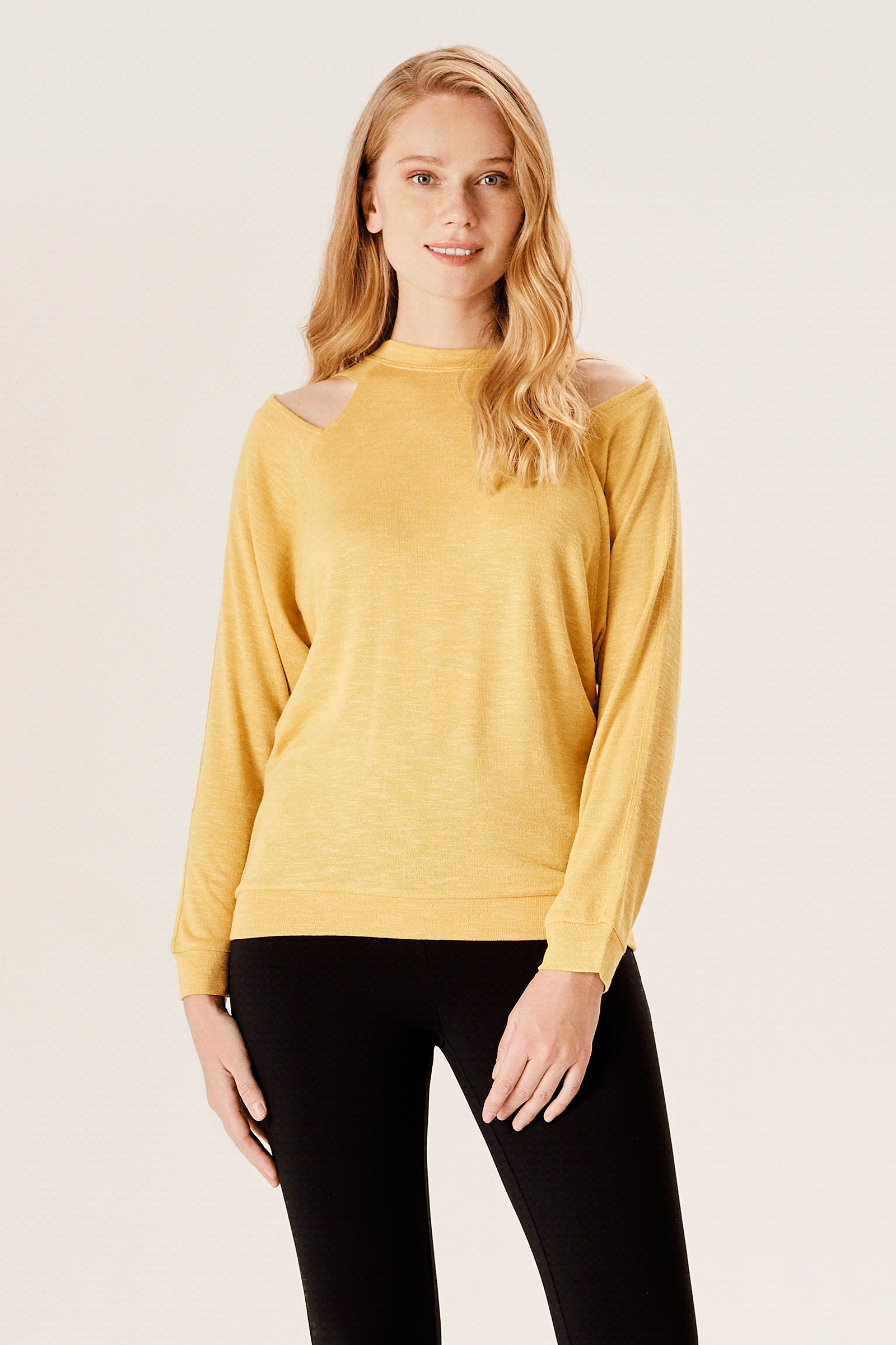 Pencere Detaylı Triko Bluz