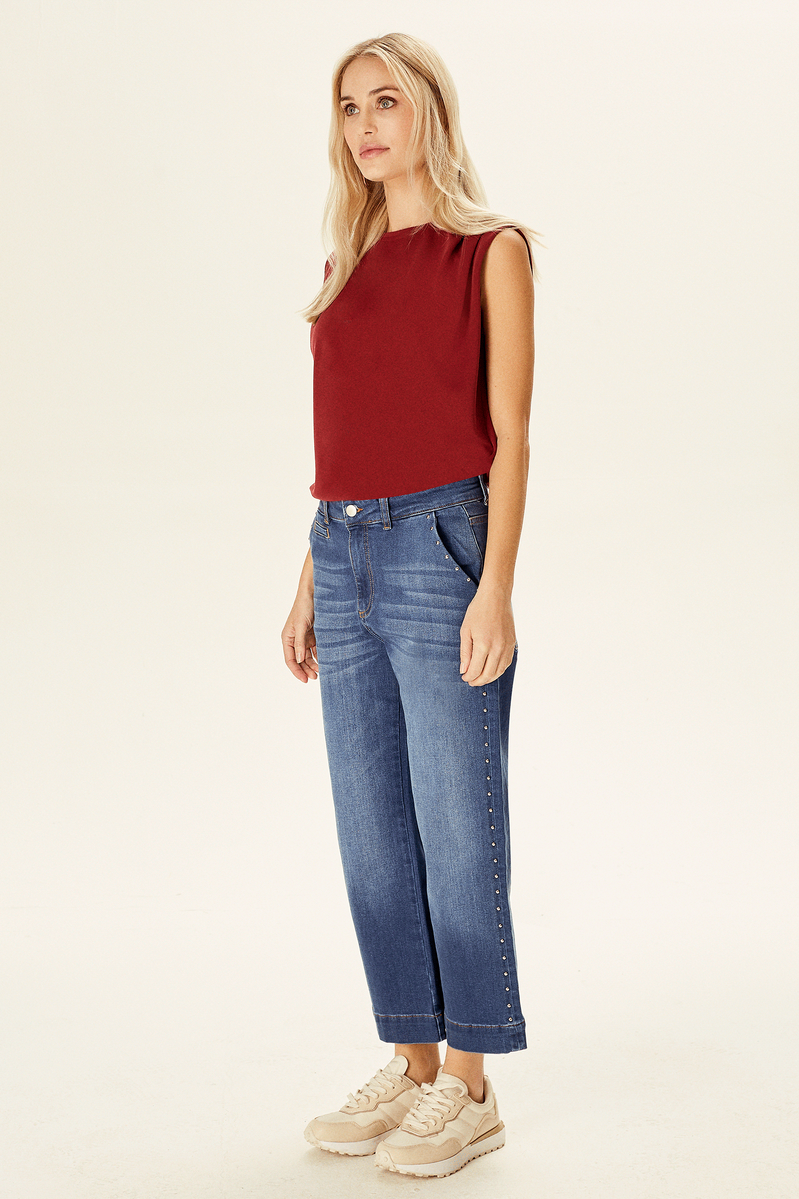 Geniş Paça Zımba Detaylı Denim Pantolon