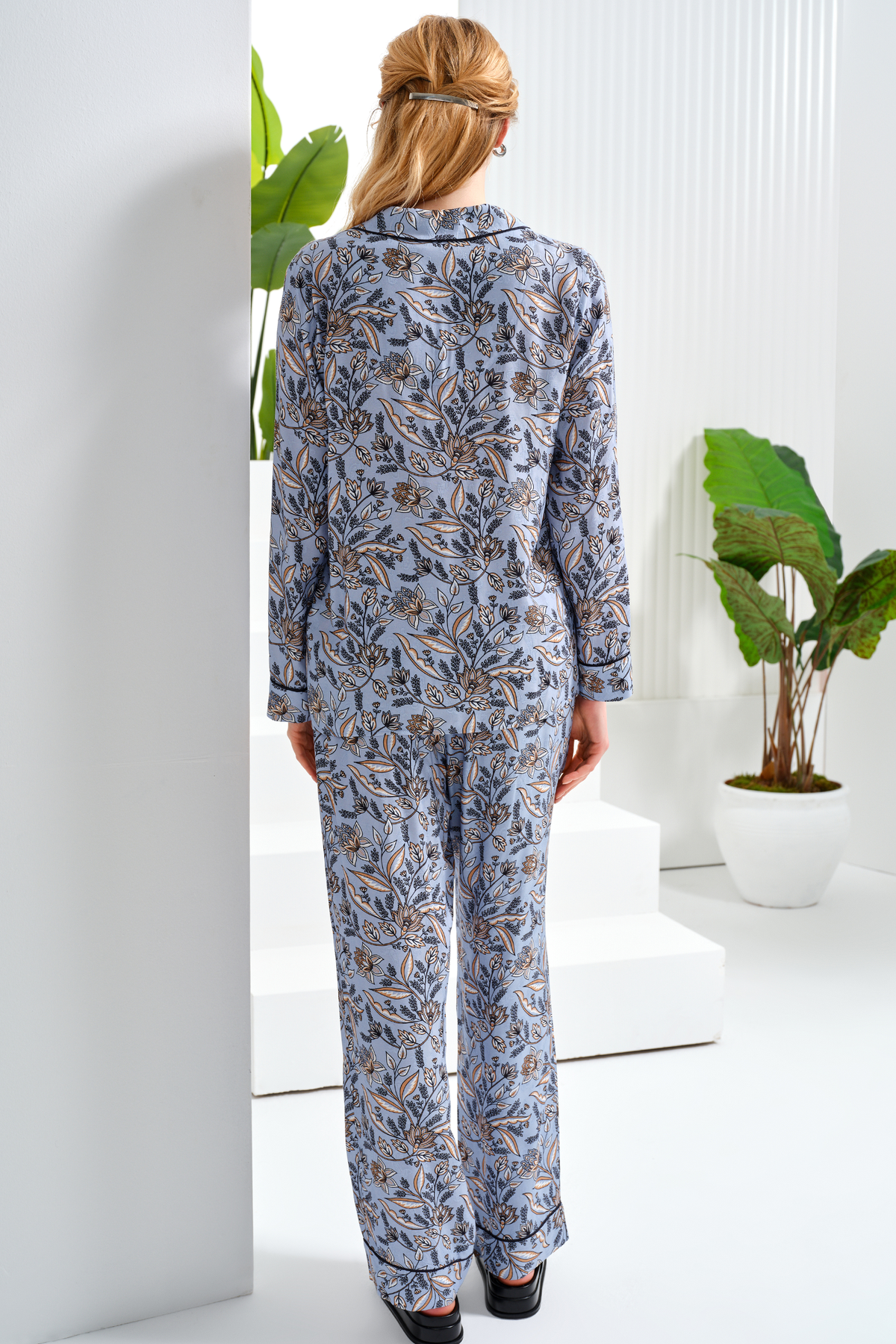Uzun Kollu Desenli Pijama Takımı