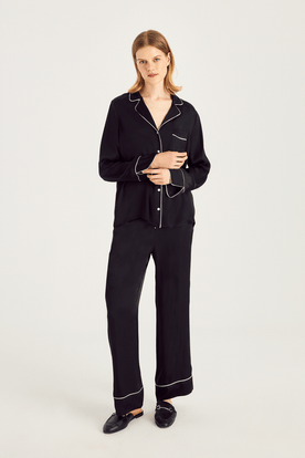 Uzun Kollu Saten Pijama Takımı