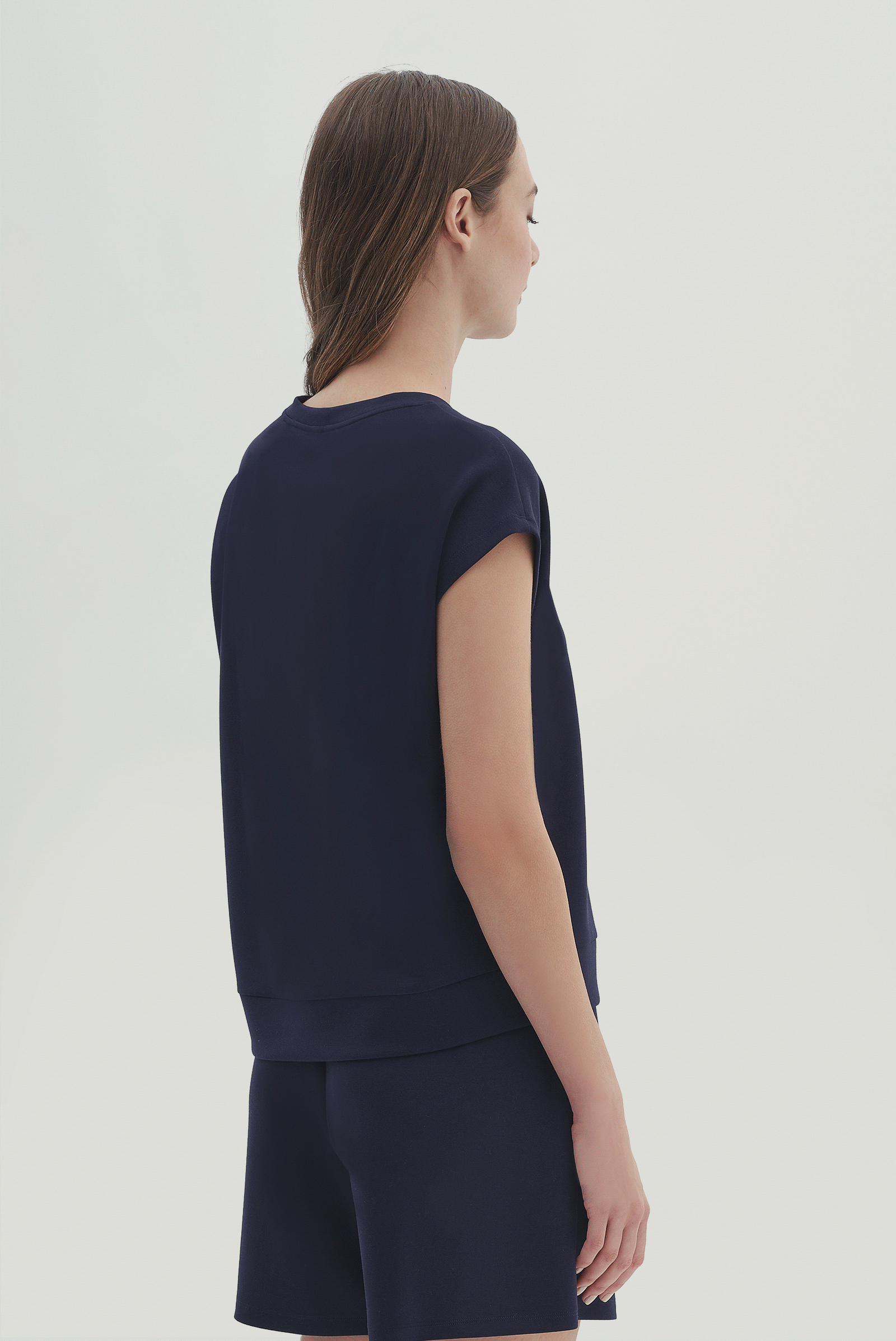 Kısa Kollu Taş Detaylı Bluz