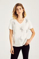 Taş Bakılı V Yaka T-Shirt