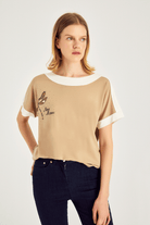 Kontrast Detaylı T-Shirt