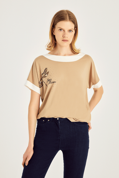 Kontrast Detaylı T-Shirt