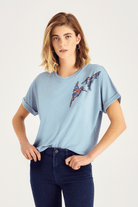 Omuzu Taş Basklı Bluz