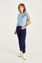 Omuzu Taş Basklı Bluz