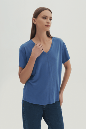 V Yaka Kısa Kollu T-Shirt