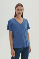 V Yaka Kısa Kollu T-Shirt