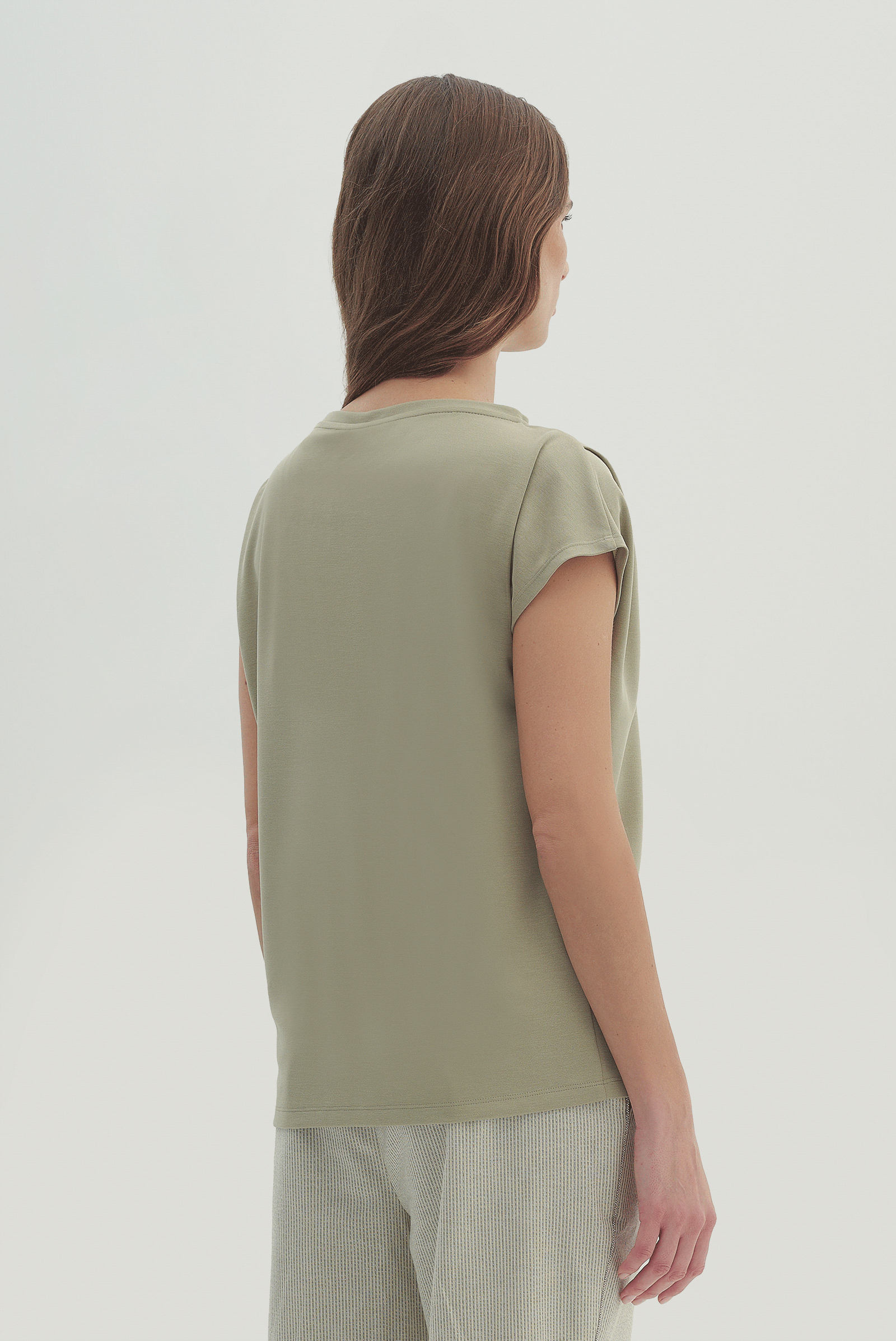 Büzgü Ve Şerit Detaylı Bluz