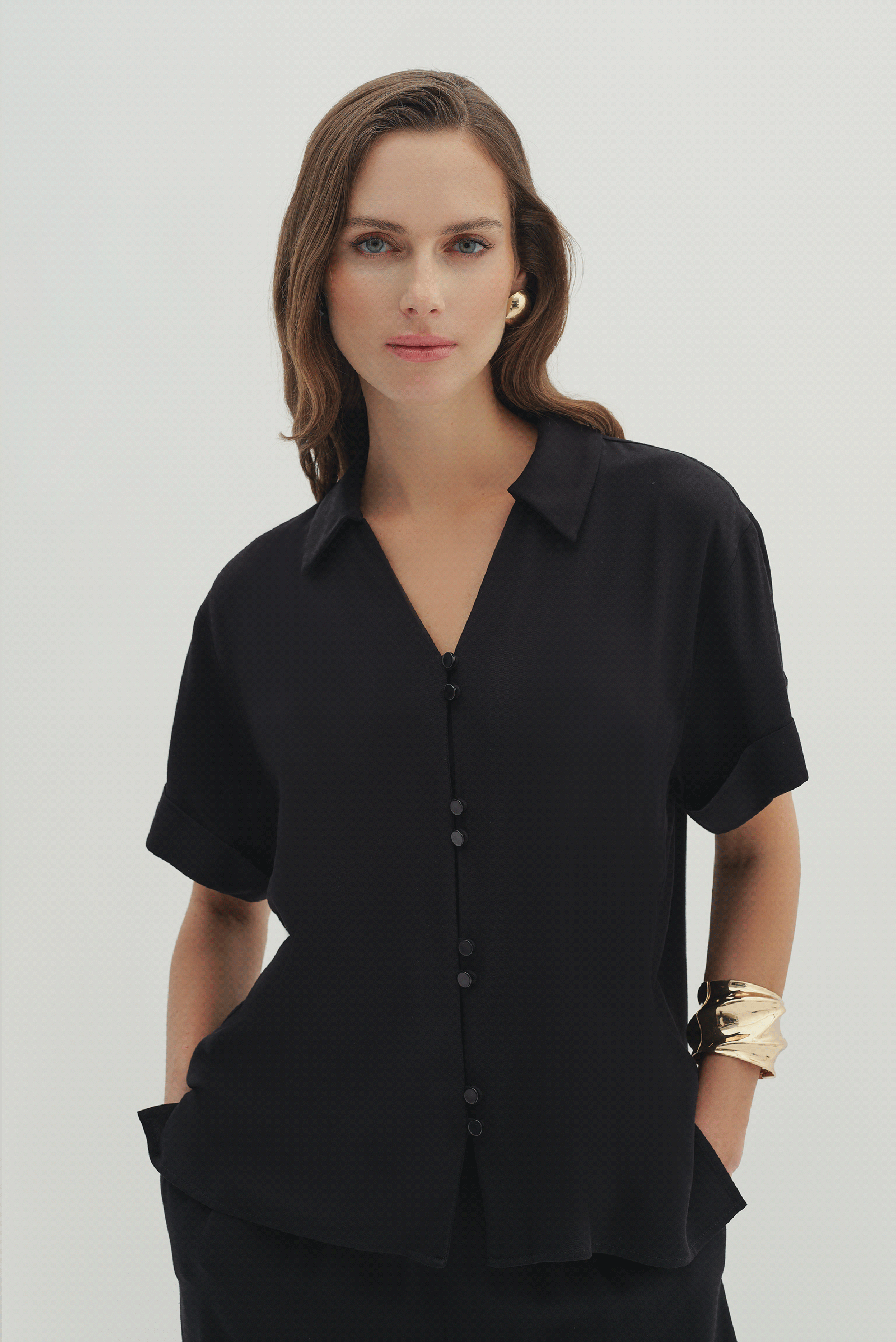 Gömlek Yakalı Bluz