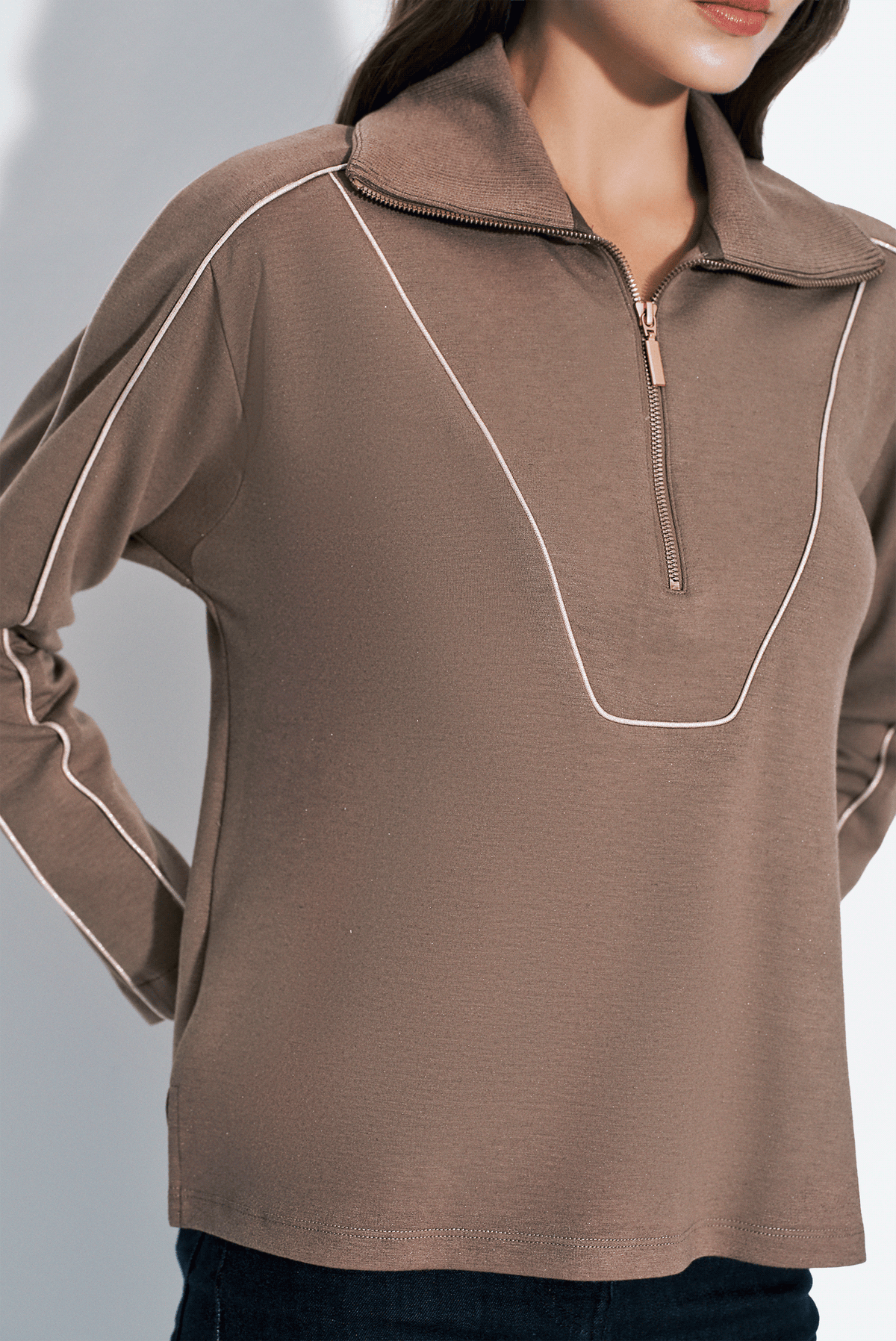 Fermuarlı Biyeli Sweatshirt