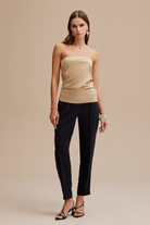 Büzgü Detaylı Parlak Straplez Bluz