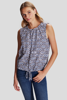 Büzgü Detaylı Önü Bağlamalı Bluz