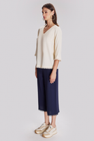 Dantel Detaylı Truvakar Kol Bluz