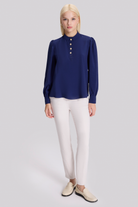 Düğmeli Dik Yaka Bluz