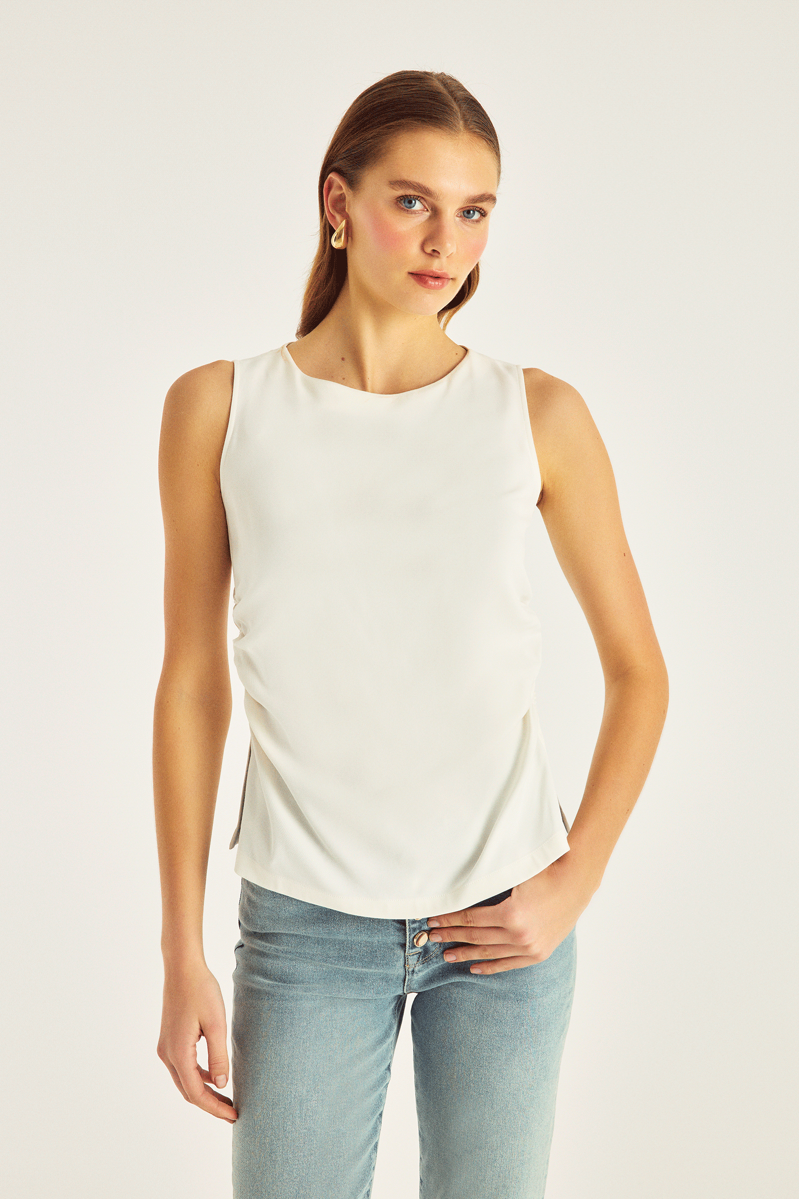 Büzgü Detaylı Bluz