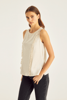 Fırfır Detaylı Kolsuz Bluz