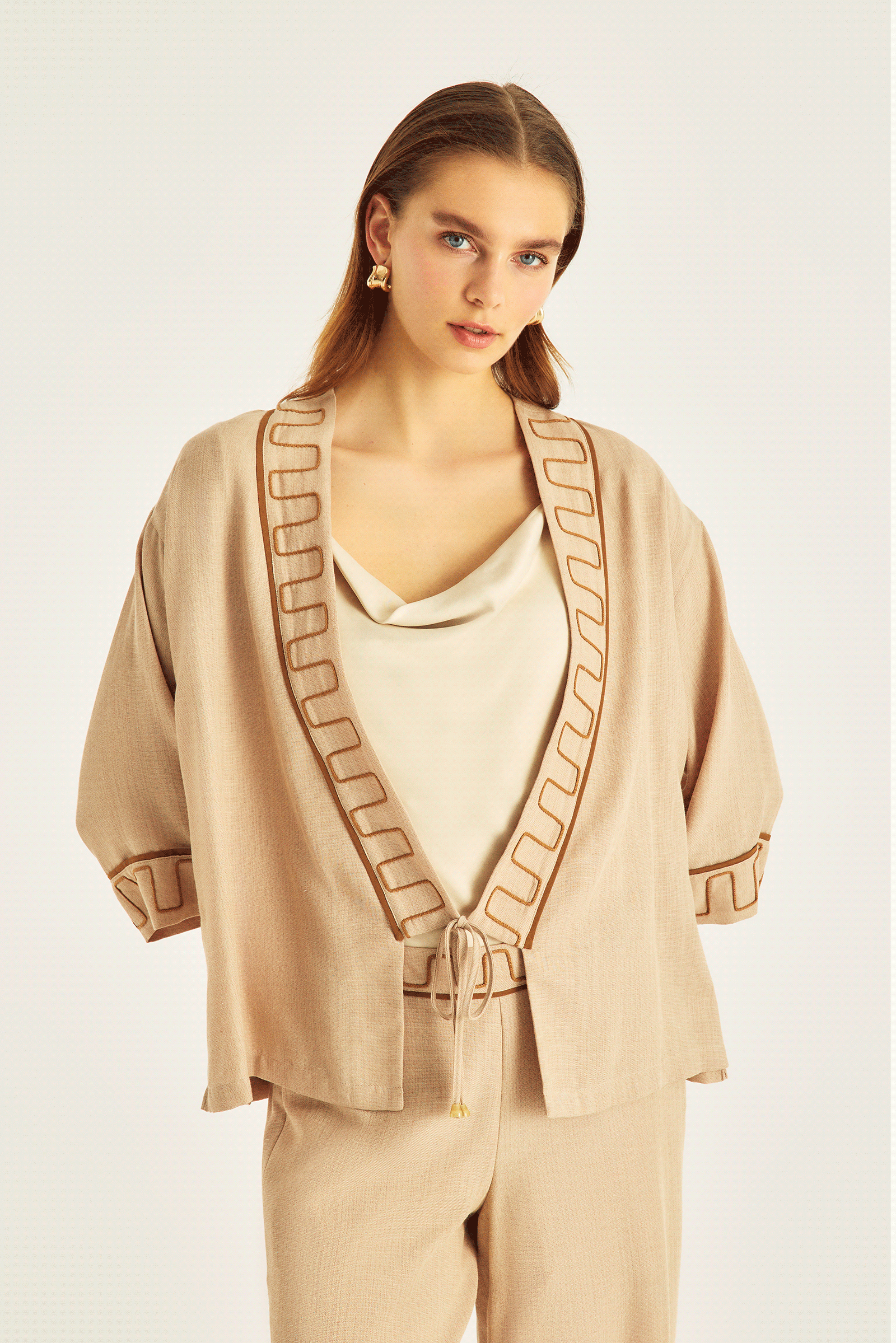 Nakış Detaylı Kimono