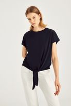 Önü Bağlamalı Örme Bluz