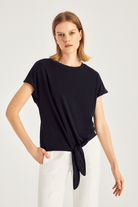 Önü Bağlamalı Örme Bluz