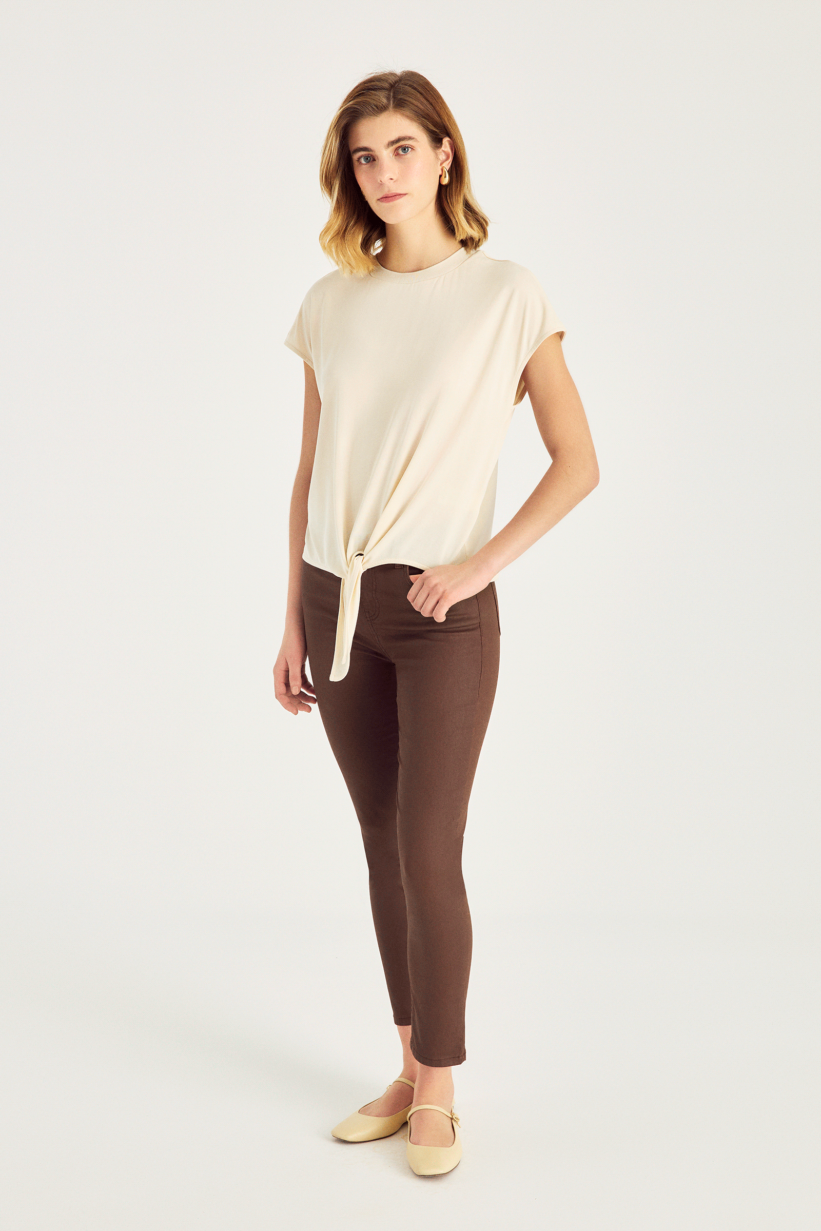 Önü Bağlamalı Örme Bluz