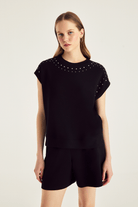 Zımba Detaylı Örme Bluz