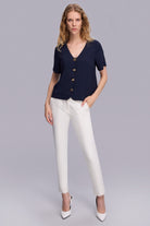 Düğme Detaylı Bluz