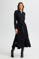 Yırtmaç Detaylı Uzun Gömlek Elbise