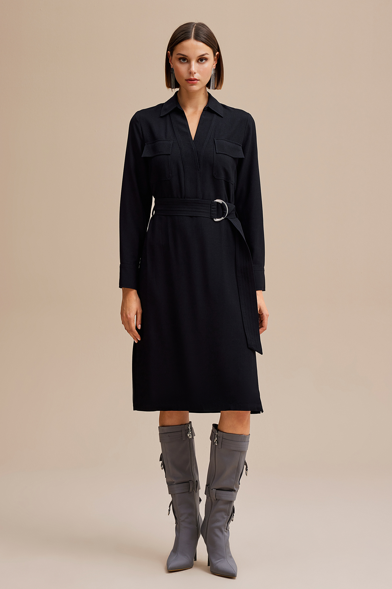 Yırtmaçlı Gömlek Yaka Midi Boy Elbise