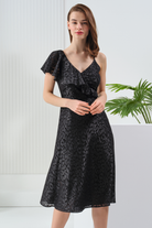 Asimetrik Fırfır Detaylı Şık Elbise