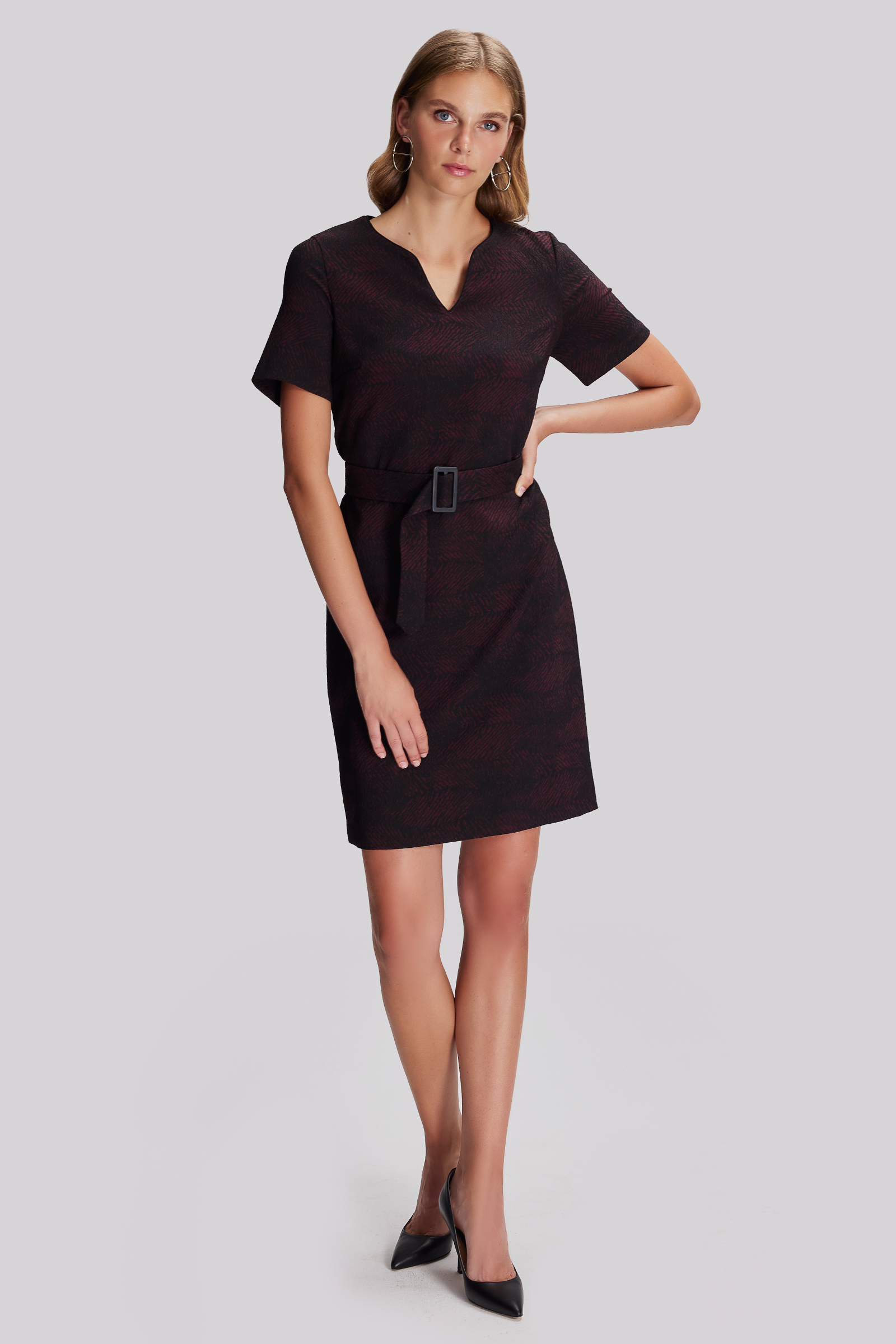 Yarım Kollu Dokulu Elbise