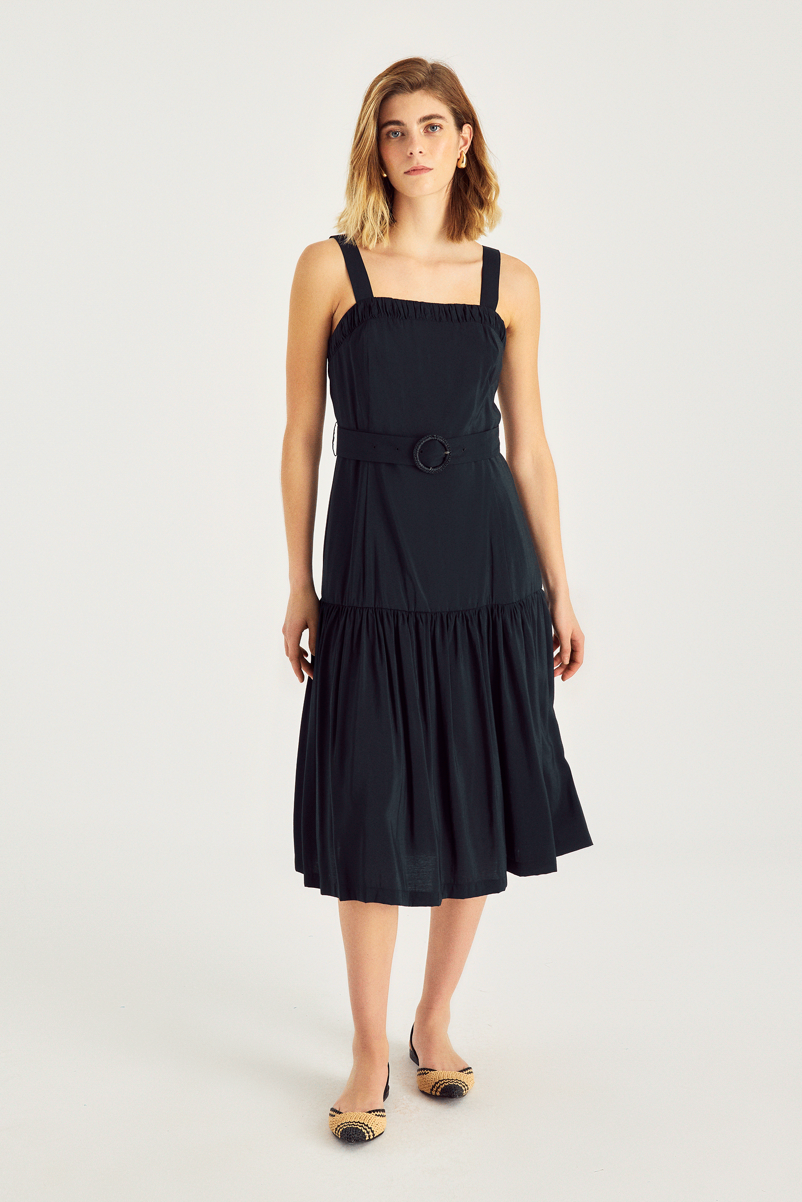 Askılı Kemerli Elbise