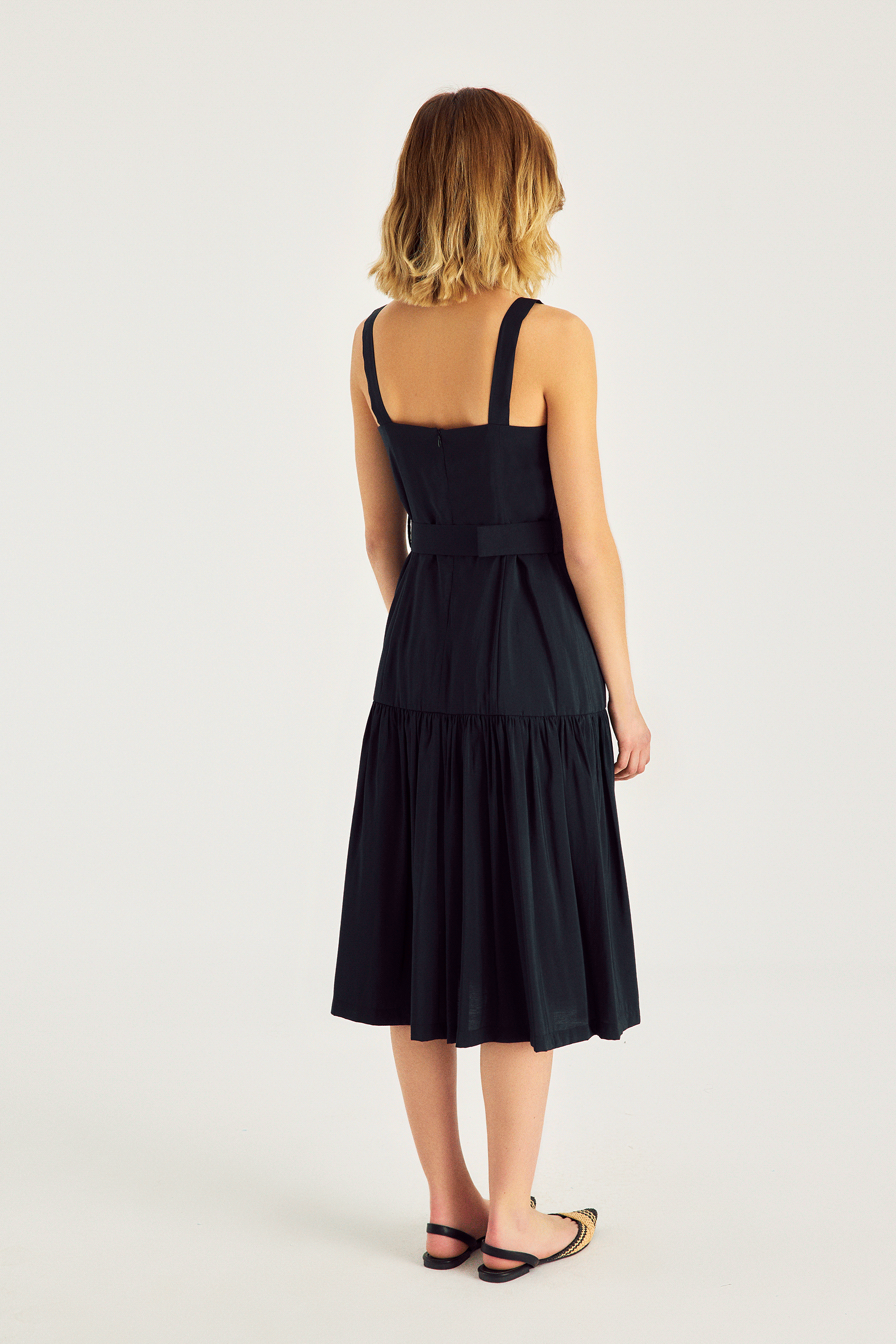 Askılı Kemerli Elbise