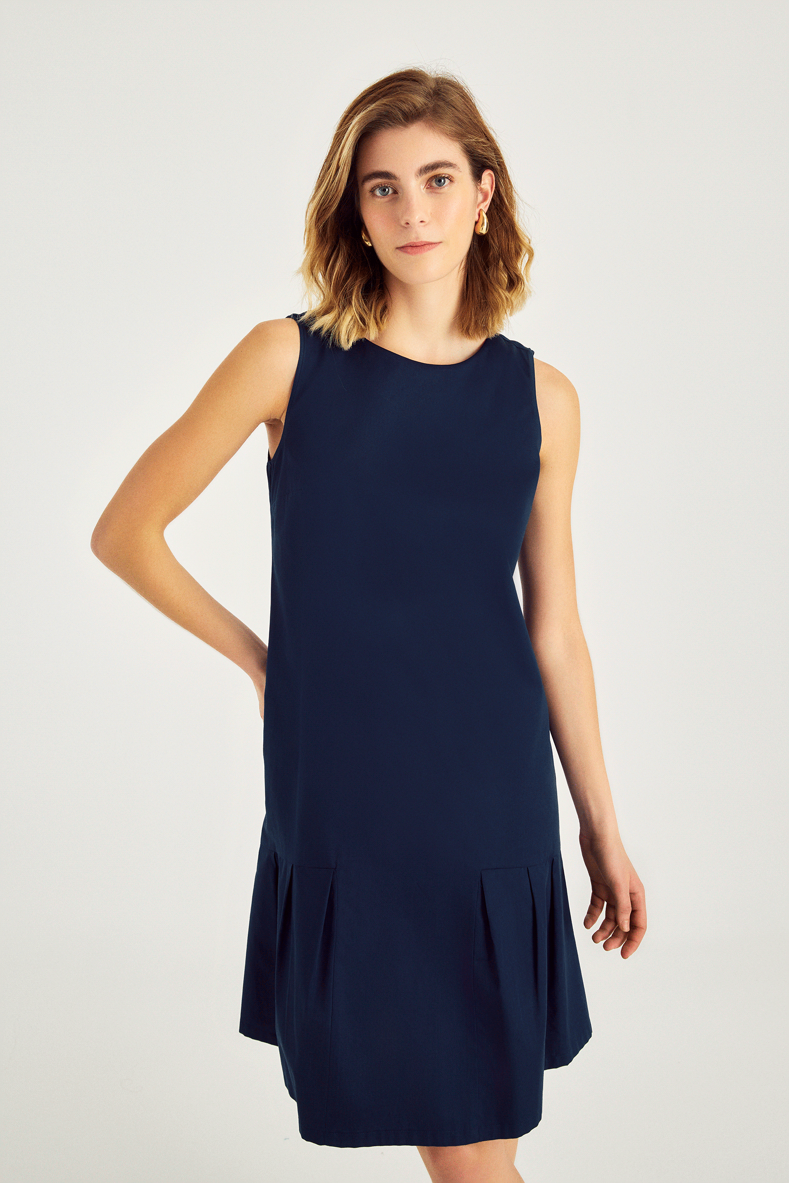 Pile Detaylı Kolsuz Elbise