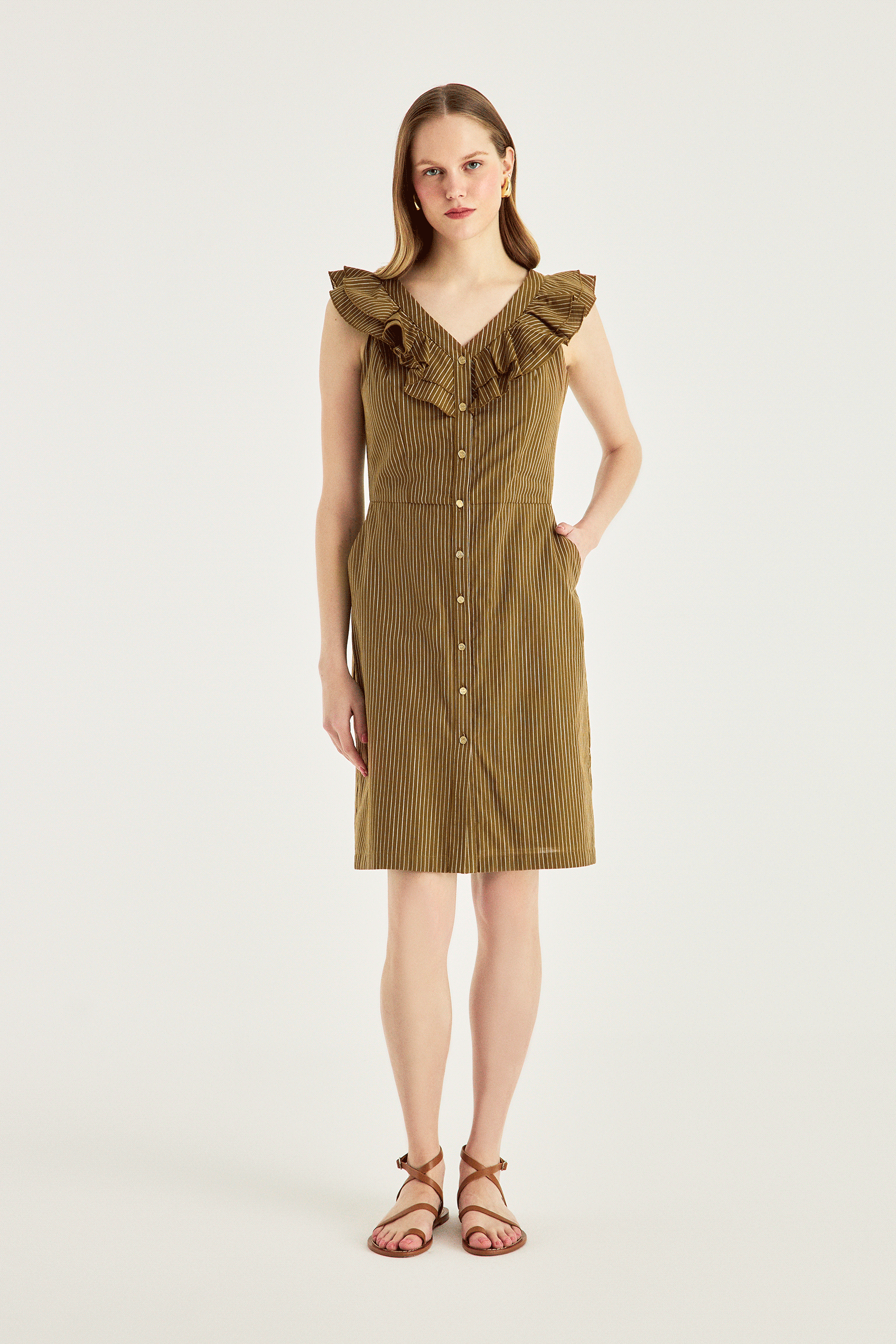 Fırfırlı Diz Boy Elbise