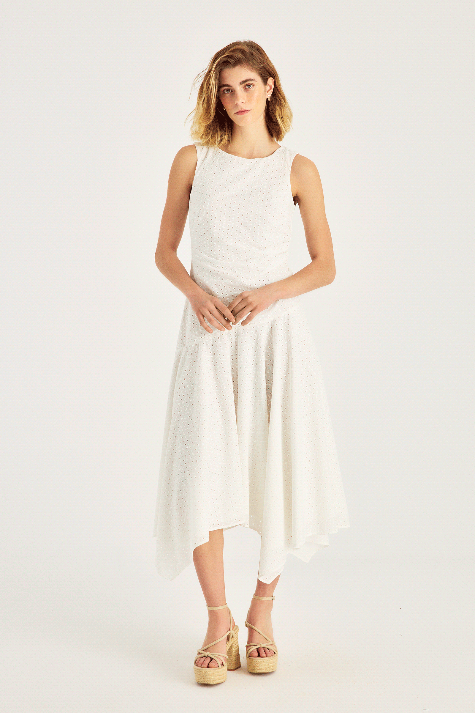 Asimetrik Kesim Midi Boy Dantel Elbise