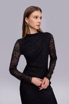 Büzgü Detaylı Elbise