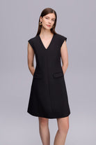 Cep Kapaklı V Yaka Diz Boy Elbise