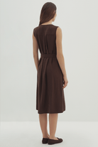 V Yaka Kemerli Midi Elbise