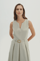 V Yaka Pileli Midi Boy Elbise