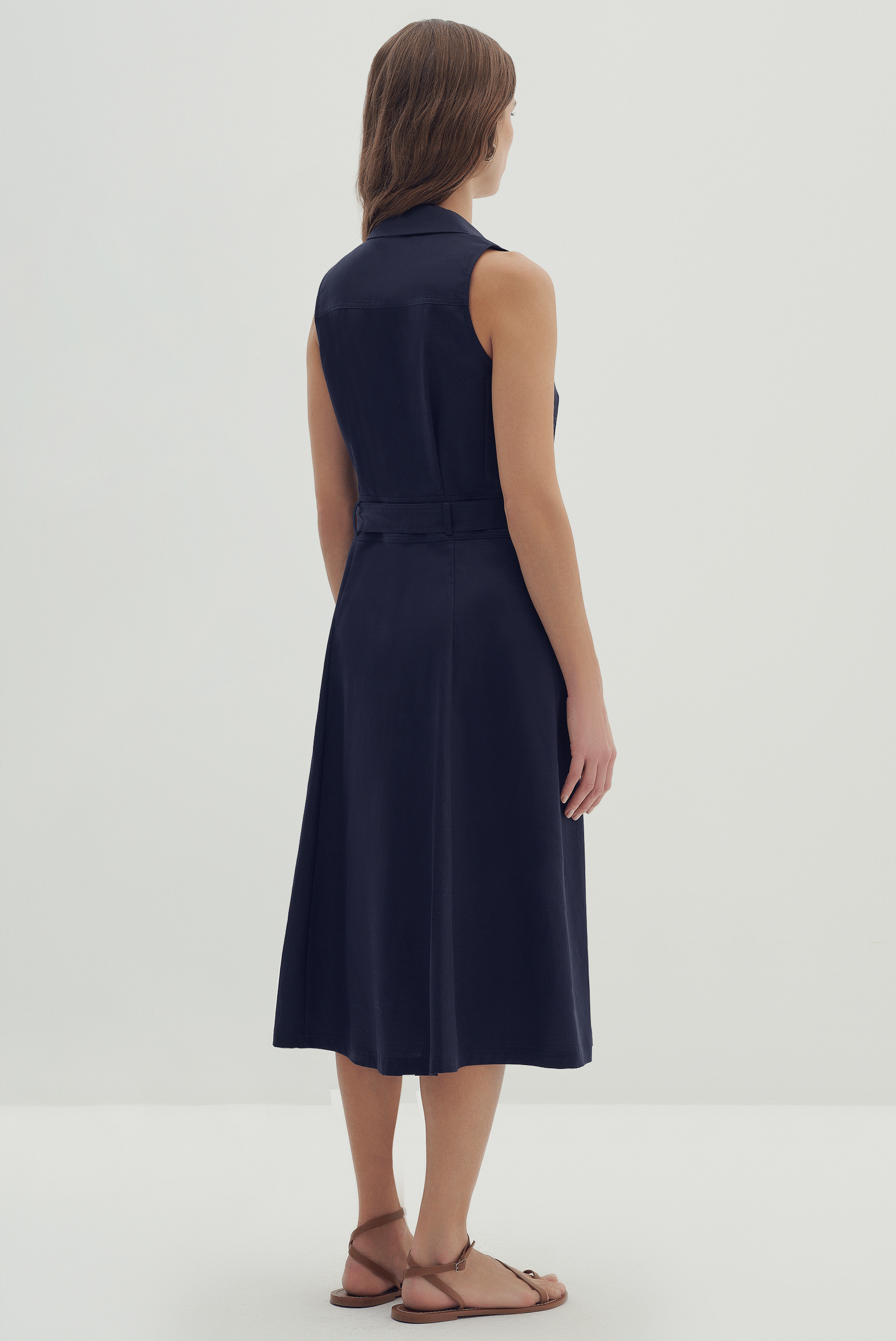 Kolsuz Kuşaklı Midi Boy Elbise